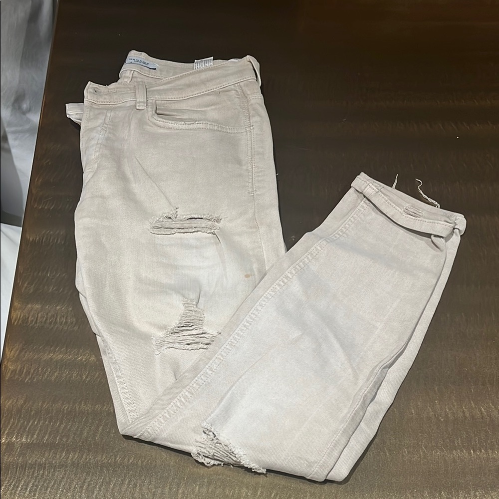 Zara Men’s Beige Jeans